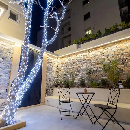 Industrial Loft - Le Petit Bati Apartment Volos Exterior photo