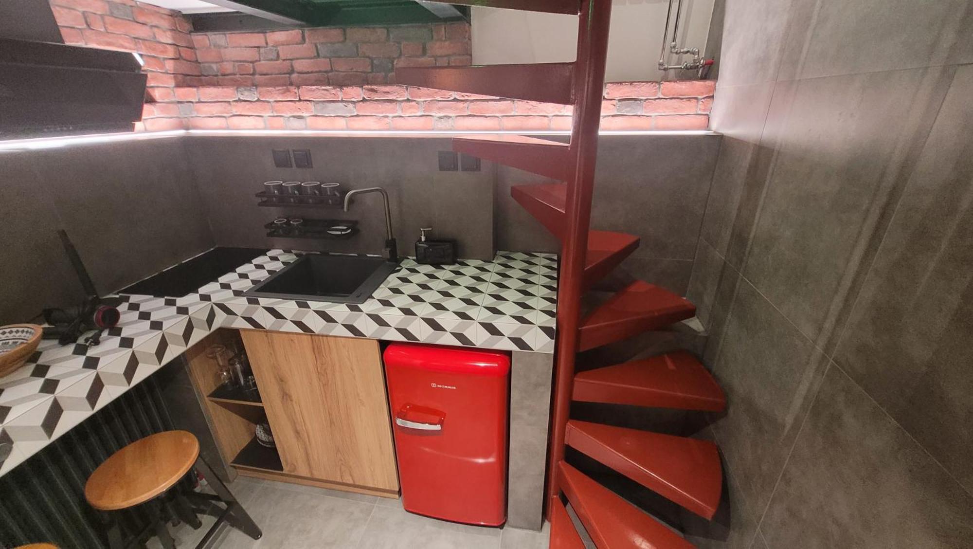 Apartment Industrial Loft - Le Petit Bati