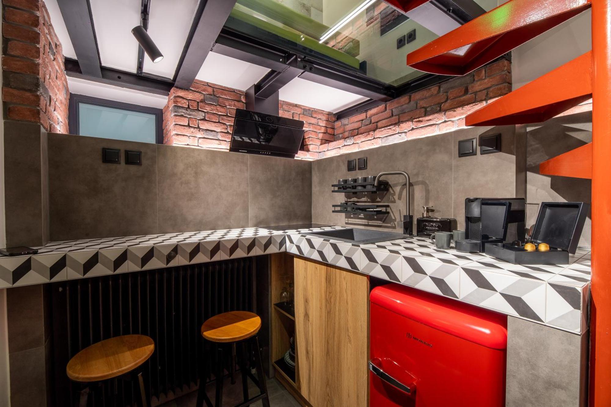 Industrial Loft - Le Petit Bati